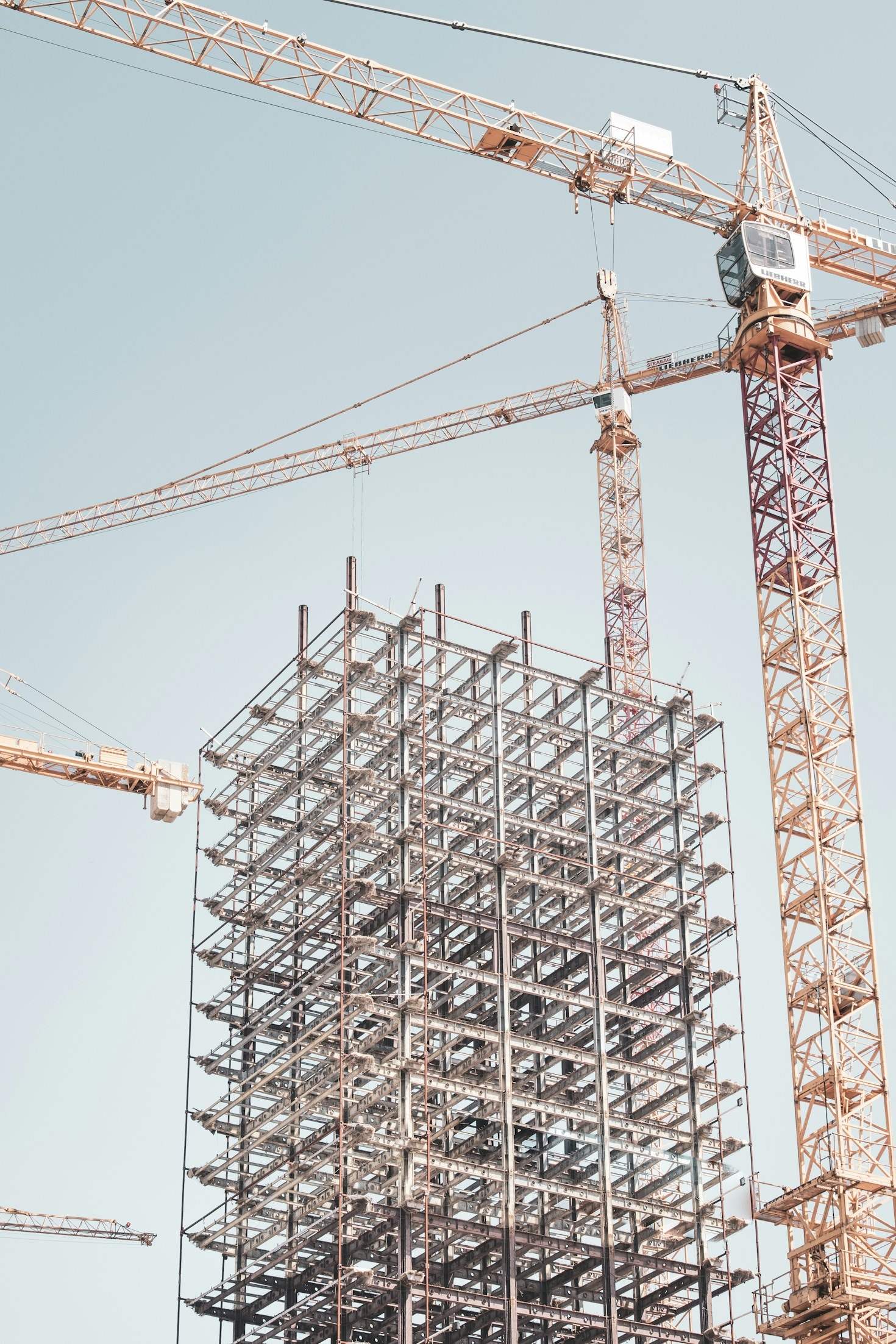 Key Challenges in Operations and Maintenance for Industrial Sites